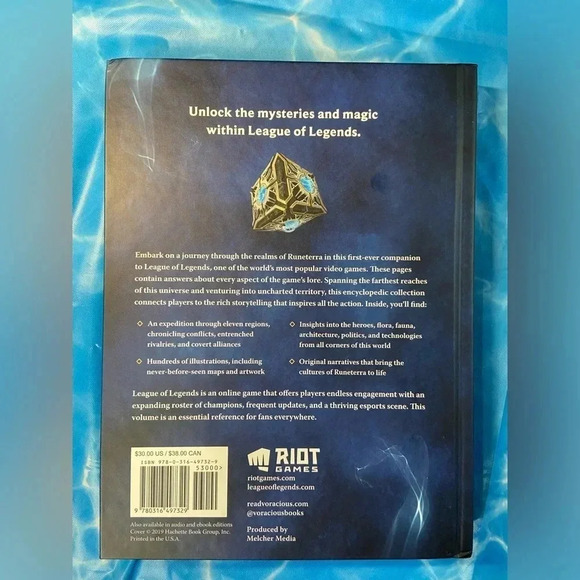 League of Legends - Realms of Runeterra Official Companion Book - Picture 3 of 8